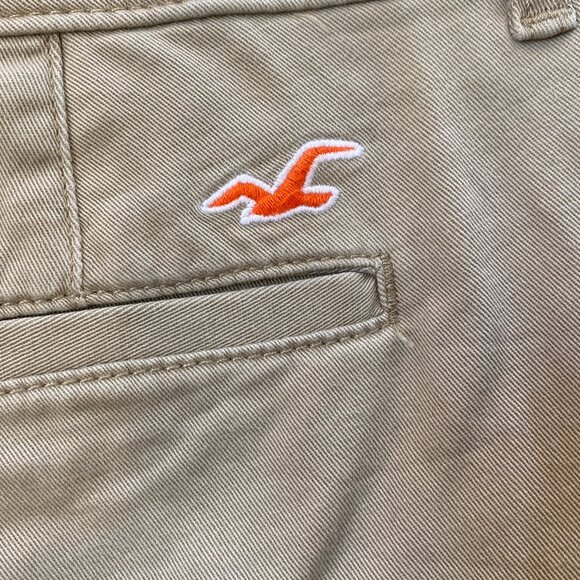 Hollister Women's Low Rise Tan Short Shorts Size 3 Waist 26 - Picture 6 of 7